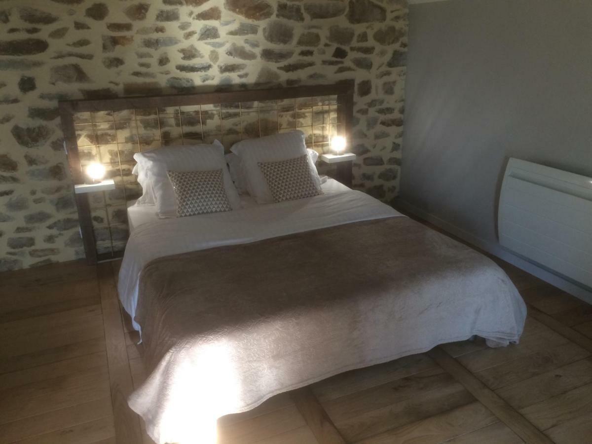 La Chambre Montbrault Fleurigné Esterno foto