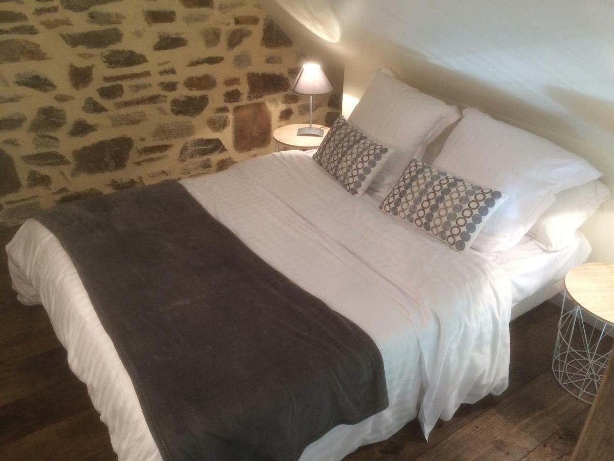 La Chambre Montbrault Fleurigné Esterno foto